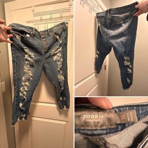 Size 16 Torrid crop jeans
